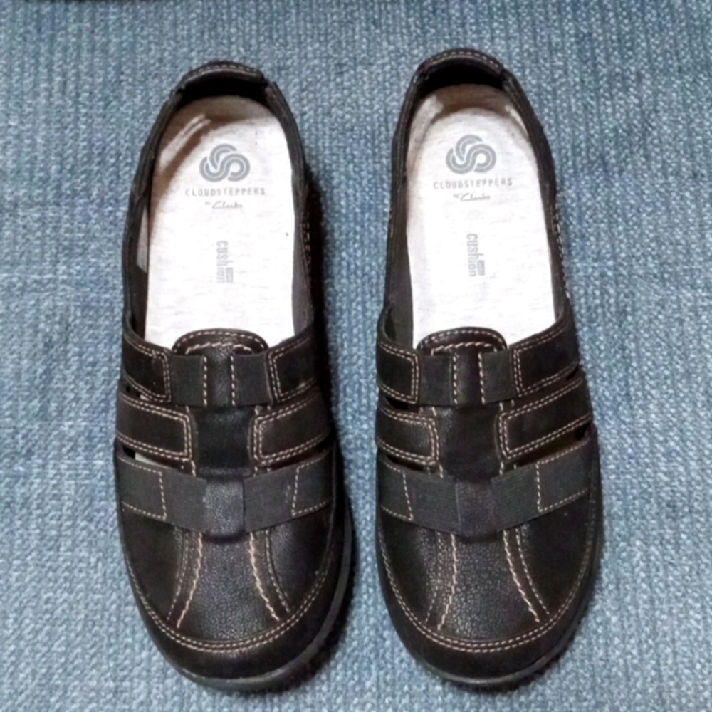 Clark's shoes  black size 8M brand new